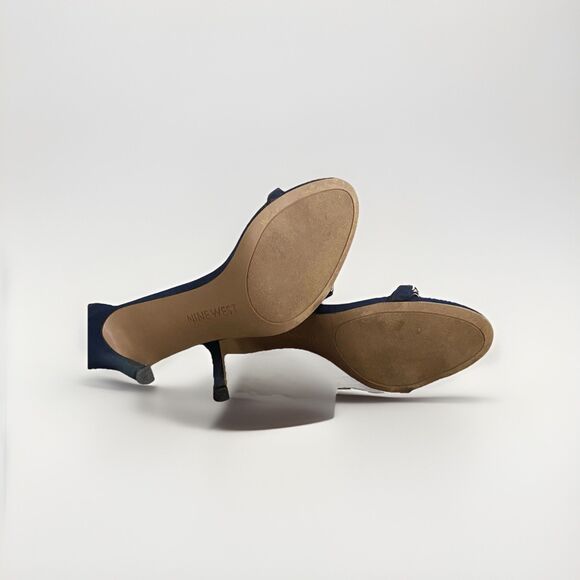 Nine West Jewel Embellished Blue Velvet High Heels Size 8 1/2 Women’s  3” Heel - Picture 6 of 7